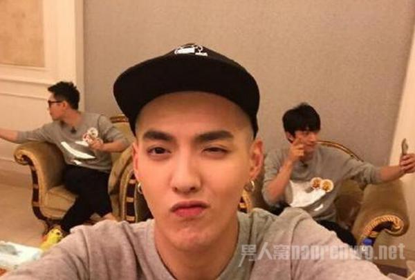 吴亦凡寸头