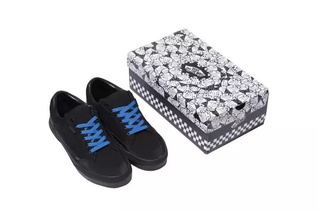 Cav Empt x Vans Bearcat 联名款