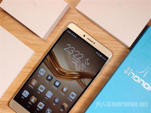 荣耀NOTE 8