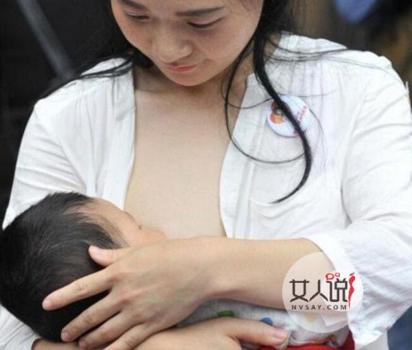 香港的哥偷拍哺乳 迷恋人妻巨乳心痒难耐偷录意淫爽翻天