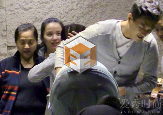 靳东奶爸