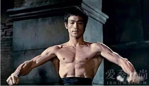李小龙肌肉