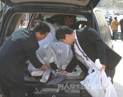 白静死亡