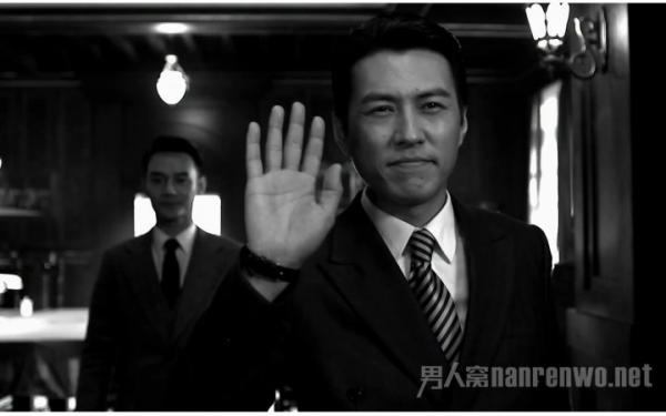 靳东饰演明楼