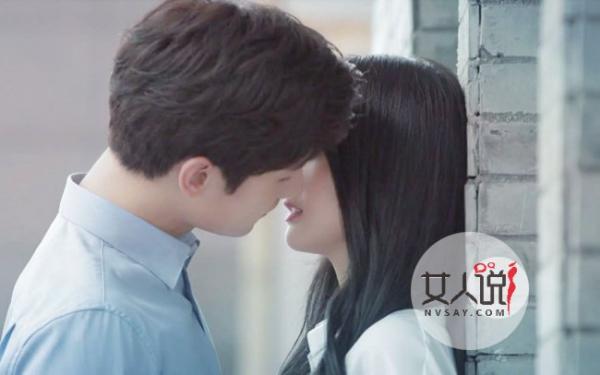 杨洋郑爽公开恋情了吗 两人携手逛商城疑是作秀炒作