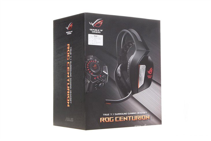 ROG Centurion游戏耳机包装盒