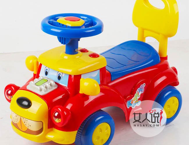 台湾男童飙玩具车 抛下父母独自去麦当劳吃货本性显露