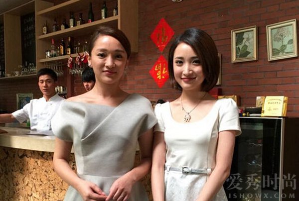 周迅小周迅合影