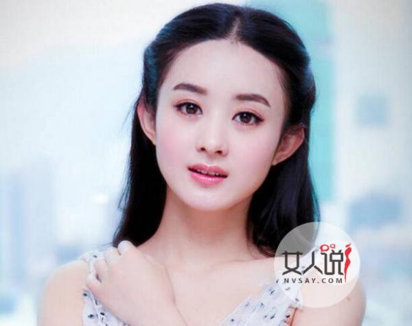 赵丽颖遭导演抓手 导演色眯眯偷窥女神雪白酥胸下体勃起