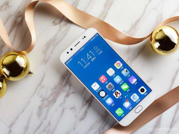 vivo Xplay6