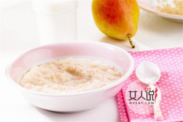 辅食添加顺序 辅食应遵循由少到多、由稀到浓原则