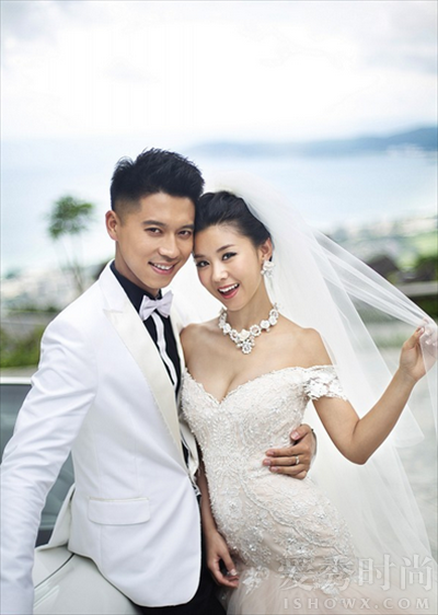  王雷李小萌婚纱照