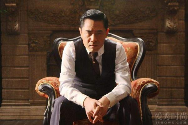 陈宝国的老婆是谁?