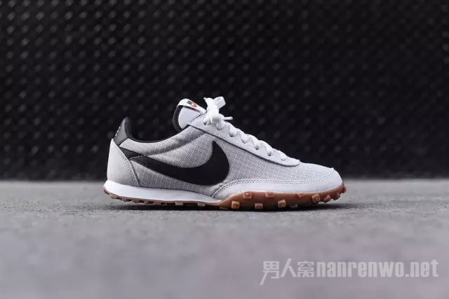 Nike Waffle Racer ’17 全新配色