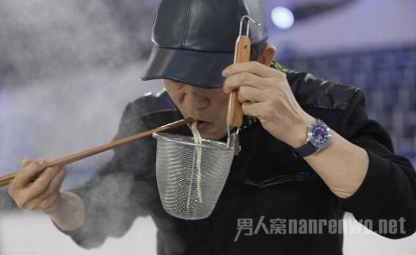 张艺谋下厨