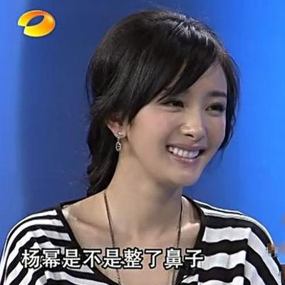更直接说明是因为拍电影拔牙了