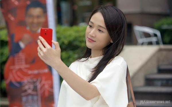 陈乔恩美照