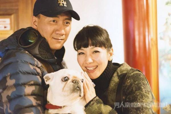 胡军卢芳是怎么认识的