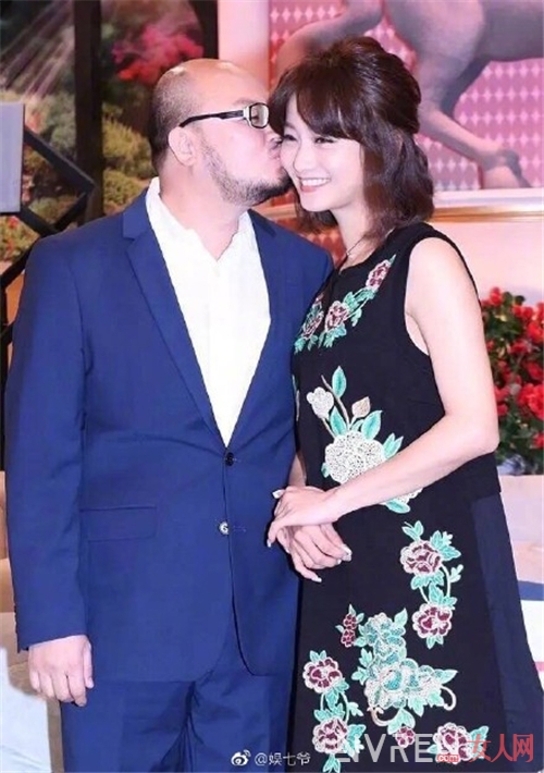 赵小侨刘亮佐结婚 两人都曾出演《王子变青蛙》