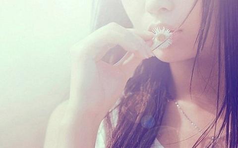 浓密的雾中藏着一个人，那是我暗恋着的ta