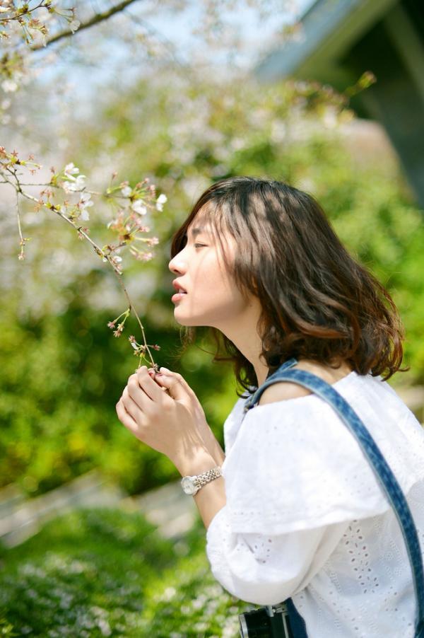 男孩追女孩的技巧，这样你才能慢慢地占据她的心2