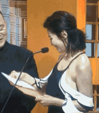 刘涛衣服滑落 霸道女总裁差点失身了