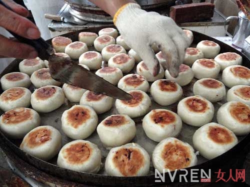 五一去上海旅游推荐必吃什么？独特风味小吃有几种？