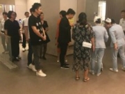 要生了？曝黄磊老婆VIP产房10人看护似皇后