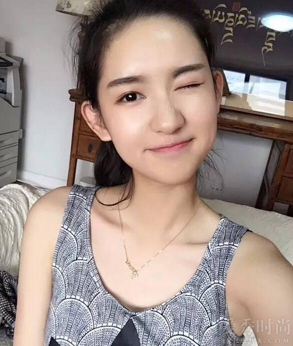 李嫣然素颜照