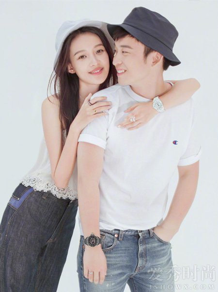 董子健孙怡公布婚讯获祝福