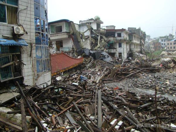 汶川地震现场