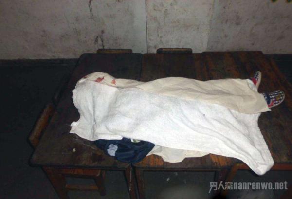 女童遗忘在车内致其死亡