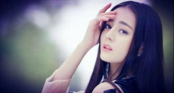 迪丽热巴写真