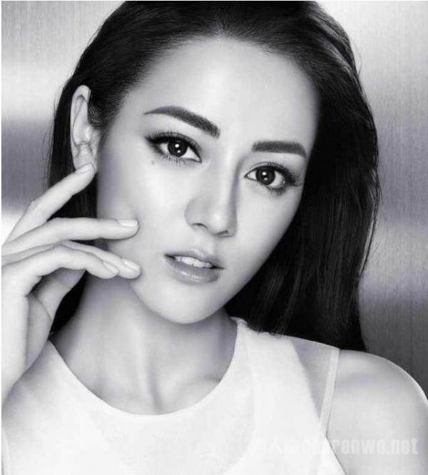 迪丽热巴写真