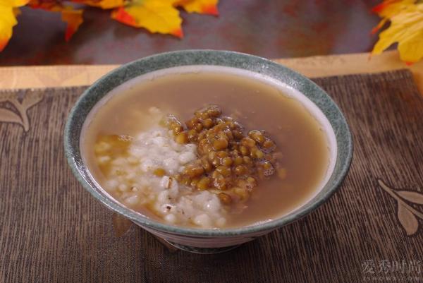 薏仁绿豆粥