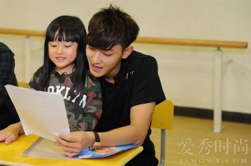 黄子韬和女儿