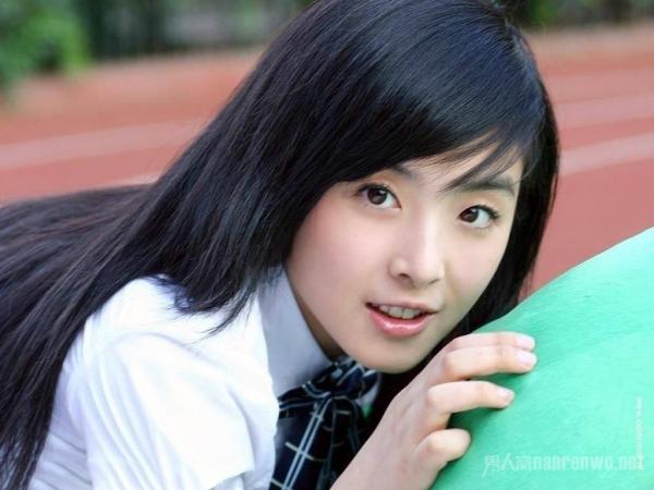 张含韵不上大学成遗憾