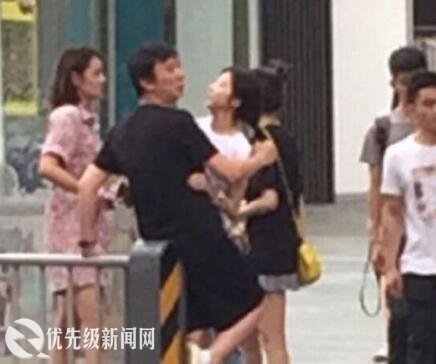 王思聪豆得儿分手 王思聪炮轰李晨白玩3年