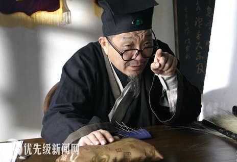 国舅爷专业户，演什么角色全凭张国立一句话