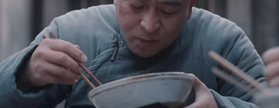 难怪古装剧里大口喝酒却不吃菜，论电视剧道具食物，只服白鹿原！