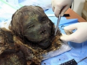 900年木乃伊出土 百年古尸唯一的女性出土还原美貌