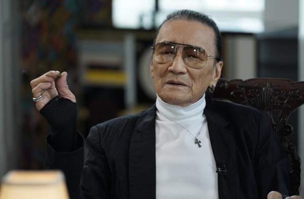 谢贤谈谢霆锋离婚 称没想到儿子会走自己的路且还是喜欢柏芝