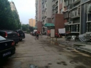 北京大兴189号院发生持刀伤人案致1死1伤 案件调查中