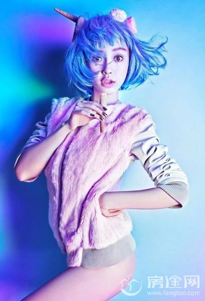 Baby突破尺度拍写真 baby半掩酥胸下衣失踪大尺度写真