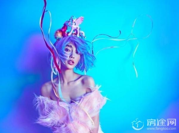 Baby突破尺度拍写真 baby半掩酥胸下衣失踪大尺度写真