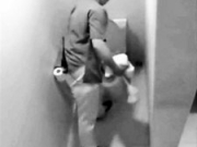 济南全季酒店保洁员用房间毛巾擦马桶 前台：不信任可退单