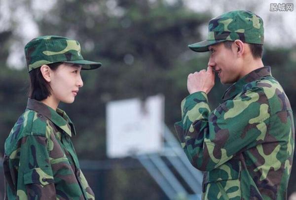 57.3%受访者赞同女追男