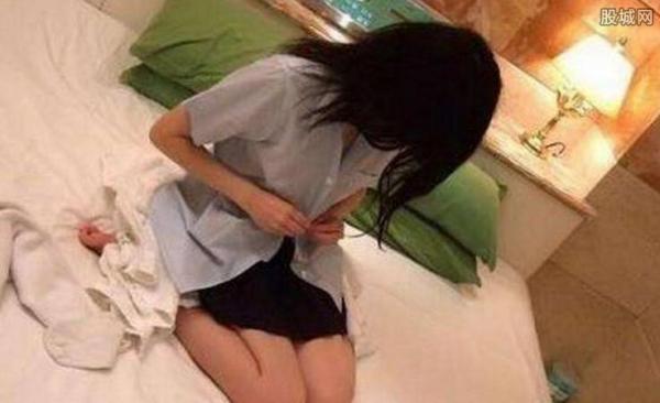 男子强奸女网友