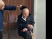 101岁老夫妻打架 最后看哭了所有人