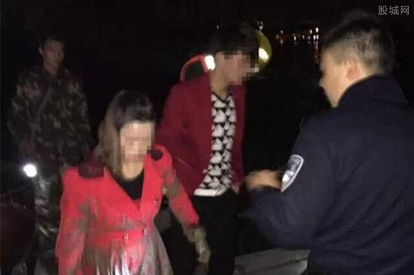 前女友现女友同时跳河